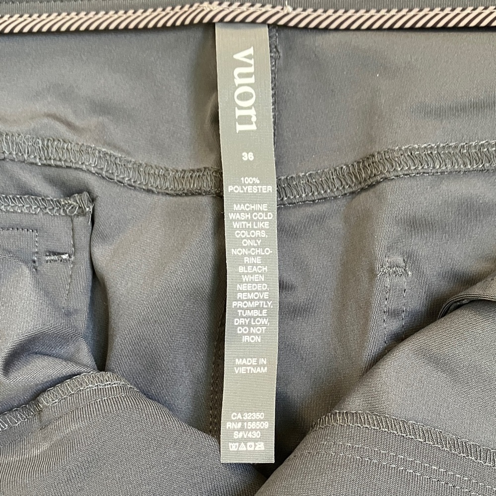 Vuori Meta pants - Picture 7 of 17